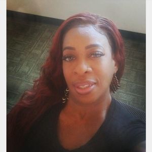 Meet your Posher, Charalette